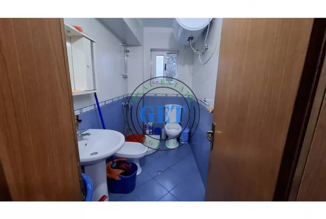 Shtepi ne shitje Apartament ne Durres, 1+1, Mobilimi E mobiluar, Pagesa 73,000  Euro.