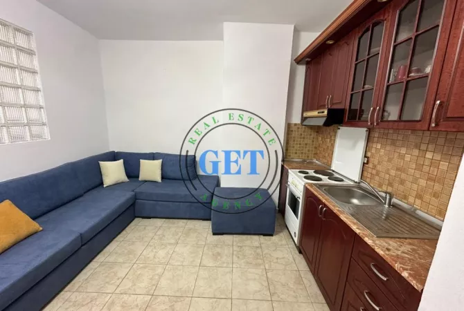 Shtepi ne shitje Apartament ne Durres, 1+1, Mobilimi E mobiluar, Pagesa 65,000  Euro.