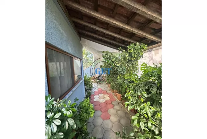 Ambient biznesi me qera 1+1 ne Durres - 1,200 Euro