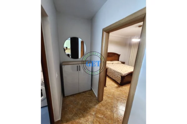 Shtepi ne shitje Apartament ne Durres, 2+1, Mobilimi E mobiluar, Pagesa 140,000  Euro.