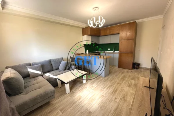 Shtepi me qera Apartament ne Durres, 1+1, Mobilimi E mobiluar, Pagesa 350  Euro.