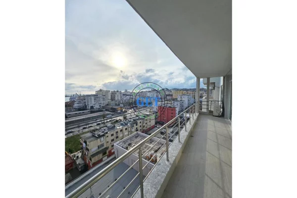 Shtepi me qera 2+1 ne Durres - 550 Euro