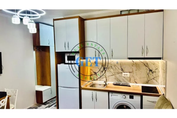 Shtepi me qera Garsoniere ne Durres - 300 Euro