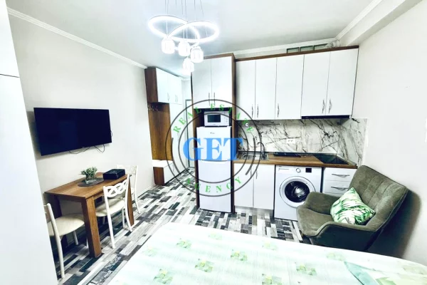 Shtepi me qera Apartament ne Durres, Garsoniere, Mobilimi E mobiluar, Pagesa 300  Euro.