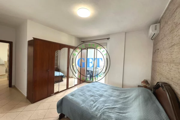 Shtepi ne shitje Apartament ne Durres, 2+1, Mobilimi E mobiluar, Pagesa 117,000  Euro.
