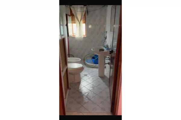 Shtepi me qera Garsoniere ne Durres - 220 Euro