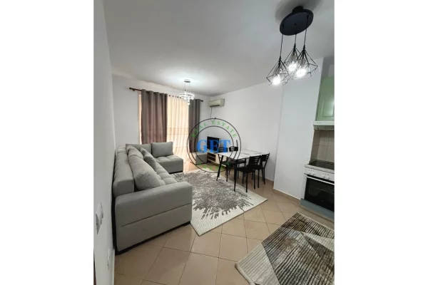Shtepi ne shitje Apartament ne Durres, 1+1, Mobilimi E mobiluar, Pagesa 125,000  Euro.