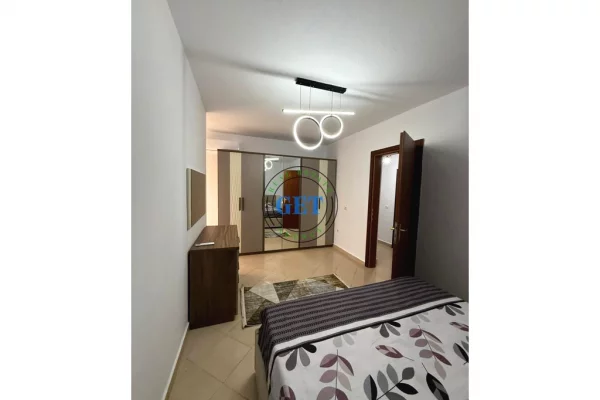 Shtepi ne shitje Apartament ne Durres, 1+1, Mobilimi E mobiluar, Pagesa 125,000  Euro.