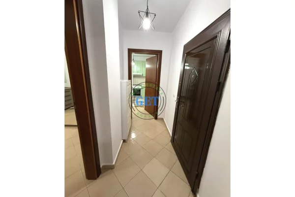 Shtepi ne shitje Apartament ne Durres, 1+1, Mobilimi E mobiluar, Pagesa 125,000  Euro.