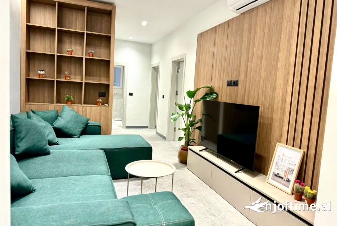 Shtepi me qera 2+1 ne Tirane - 750 Euro