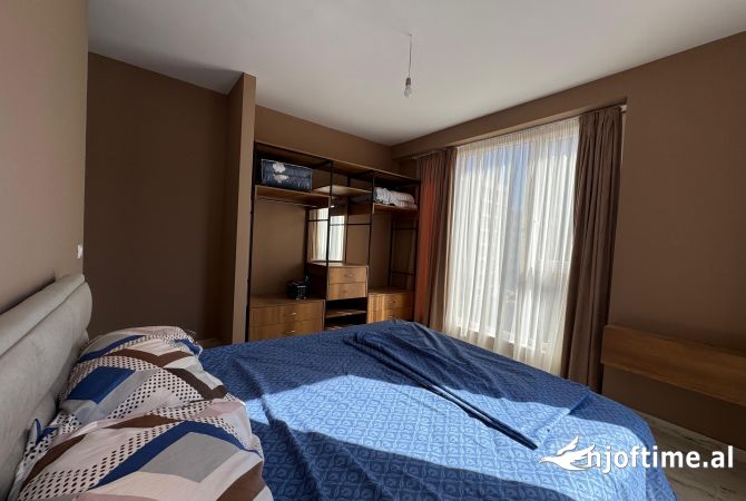 Shtepi me qera 2+1 ne Tirane - 650 Euro