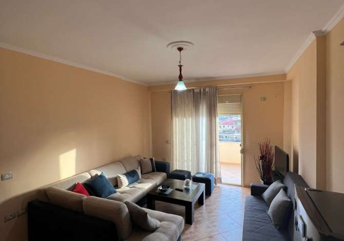 Shtepi me qera 1+1 ne Vlore - 300 Euro