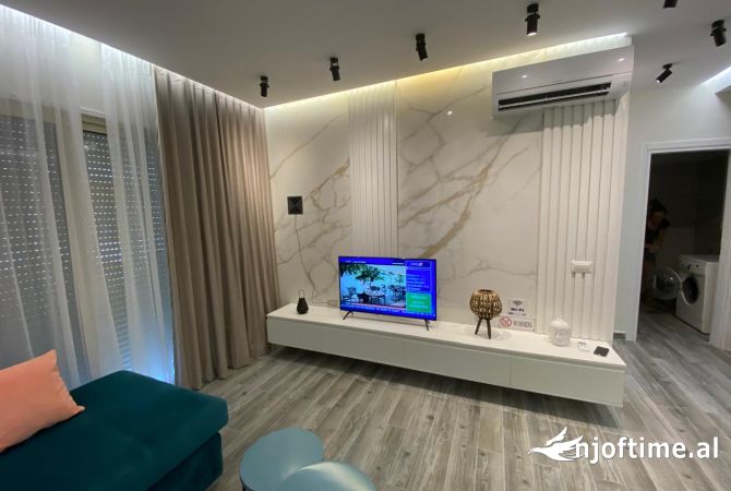 Shtepi me qera 1+1 ne Vlore - 650 Euro