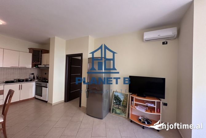 Shtepi me qera 2+1 ne Vlore - 400 Euro