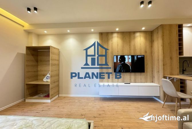 Shtepi ne shitje Apartament ne Vlore, Garsoniere, Mobilimi E mobiluar, Pagesa 108,700  Euro.