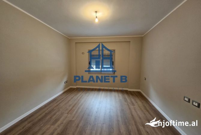 Shtepi ne shitje Apartament ne Vlore, 1+1, Mobilimi Pjeserisht e mobiluar, Pagesa 95,000  Euro.