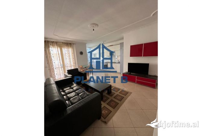 Shtepi me qera Apartament ne Vlore, 1+1, Mobilimi E mobiluar, Pagesa 400  Euro.