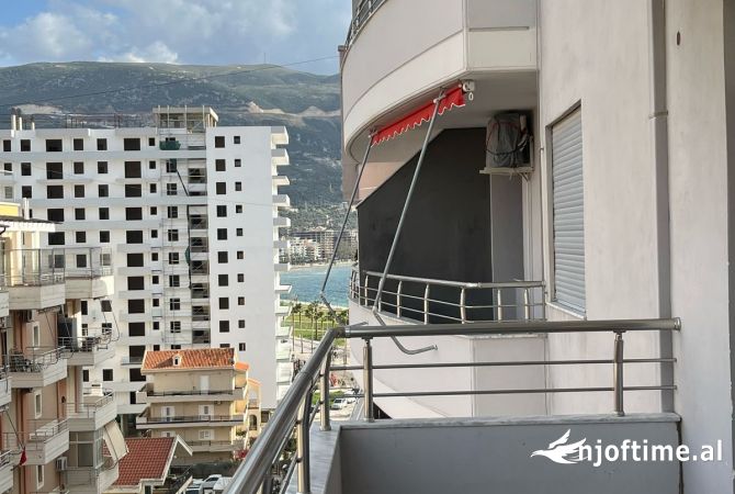 Shtepi ne shitje Apartament ne Vlore, 2+1, Mobilimi Pjeserisht e mobiluar, Pagesa 214,500  Euro.