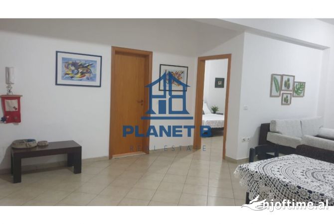 Shtepi ne shitje Apartament ne Vlore, 1+1, Mobilimi E mobiluar, Pagesa 86,000  Euro.