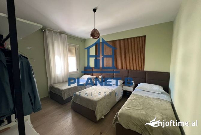 Shtepi me qera Apartament ne Vlore, 2+1, Mobilimi E mobiluar, Pagesa 750  Euro.