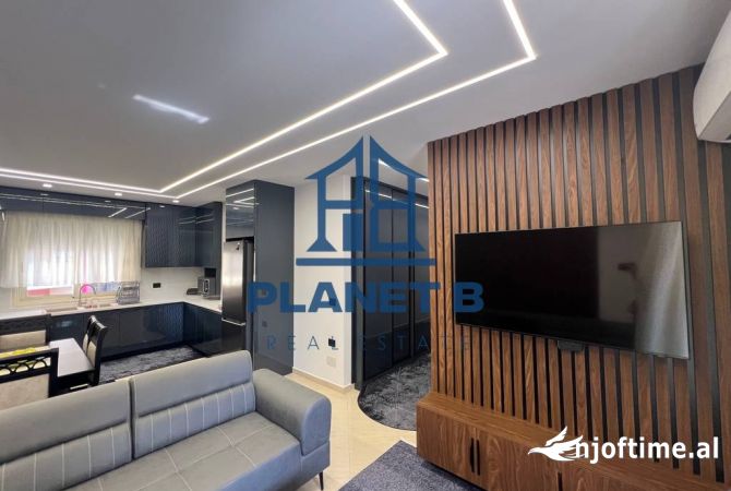 Shtepi me qera 2+1 ne Vlore - 750 Euro
