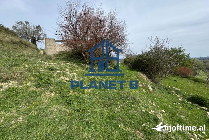 Terreno in vendita  a Valona - 145,000 Euro