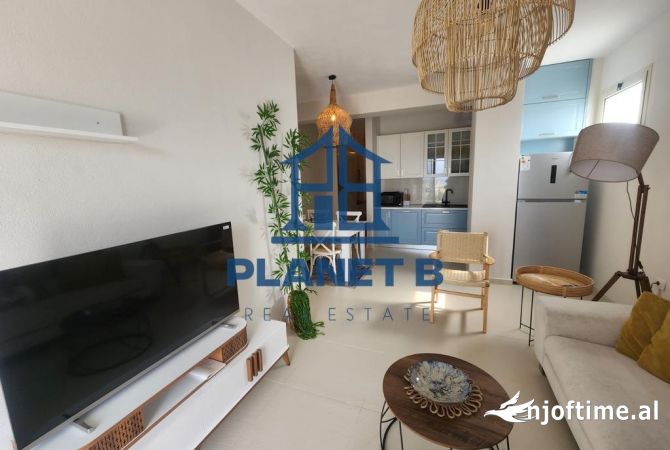 Shtepi ne shitje Apartament ne Vlore, 2+1, Mobilimi E mobiluar, Pagesa 183,744  Euro.