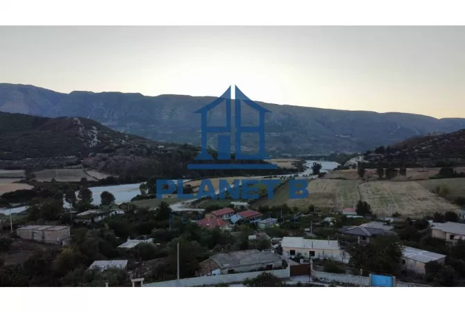 House for Sale 4+1 in Vlora - 64,000 Euro