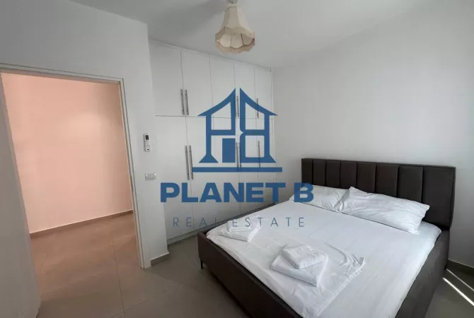 Shtepi me qera Apartament ne Vlore, 2+1, Mobilimi E mobiluar, Pagesa 500  Euro.