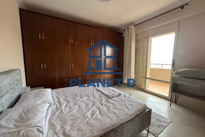 Shtepi me qera Apartament ne Vlore, 2+1, Mobilimi E mobiluar, Pagesa 500  Euro.