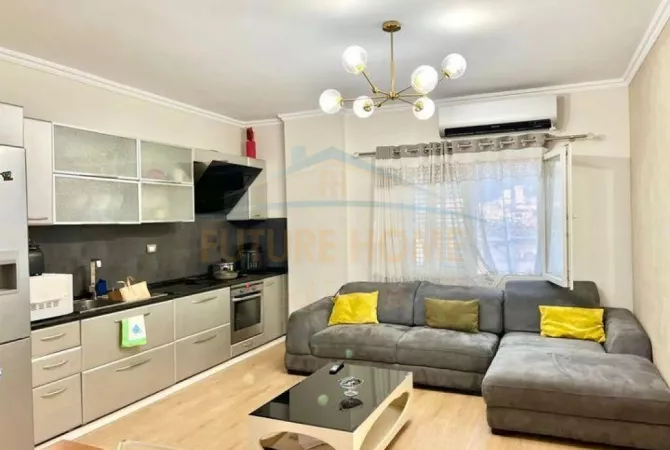 Shtepi ne shitje 2+1 ne Tirane - 200,000 Euro