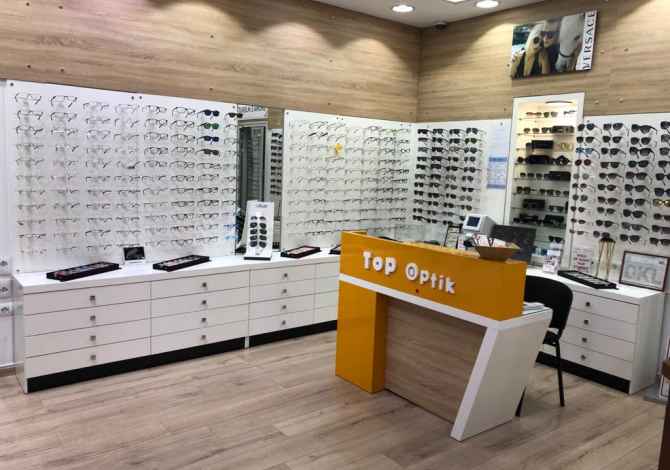Top Optik vjen me oferta promocionale dhe me nje diverstet modelesh per syze dielli dhe optike