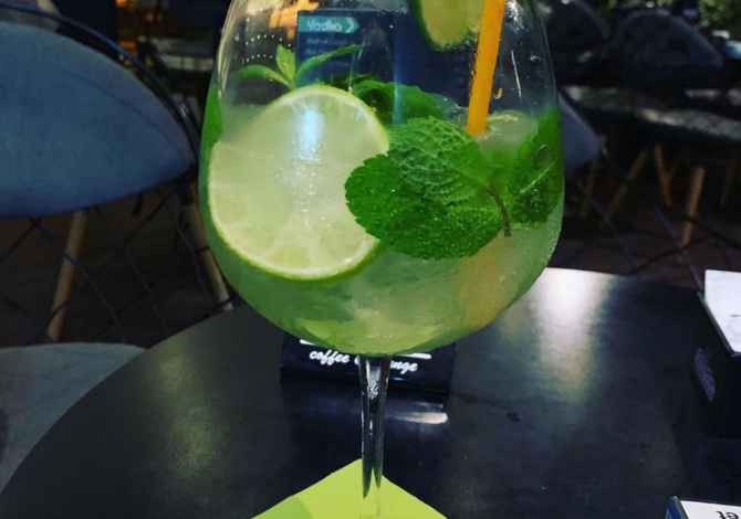 Njoftime Pune ne Tirane, Profesioni Banakiere , , Pagesa 40,000  Leke.