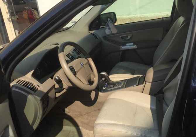 Makina ne shitje ne Tirane, Volvo, 2006 Diesel,Kambio Automatik Pagesa 5,500  Euro.