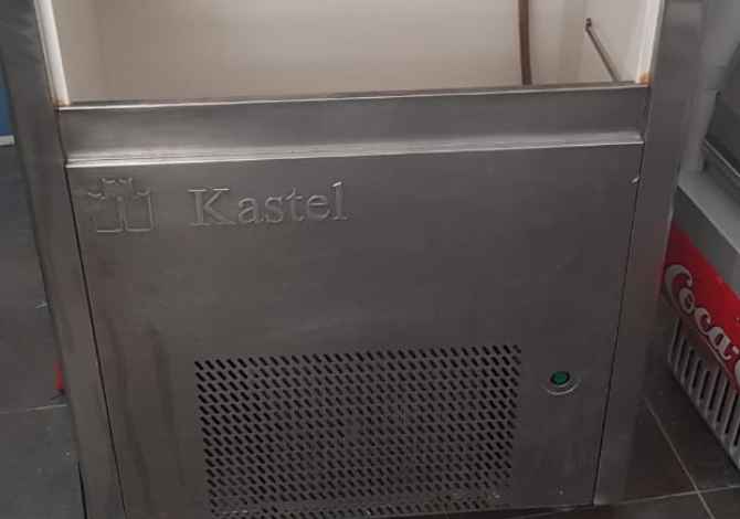 Paisje fast foodidhe restoranti ne shitje.