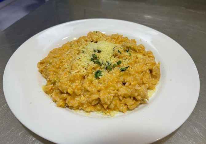 Job Offers in Tirana, Profession Kamarier , , Payment By Agreement.