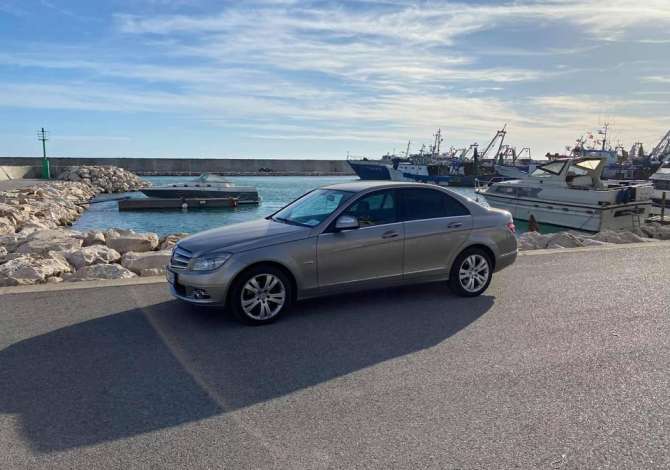 Makina ne shitje ne Tirane, Mercedes-Benz, 2007 Benzine,Kambio Automatik Pagesa 7,000  Euro.