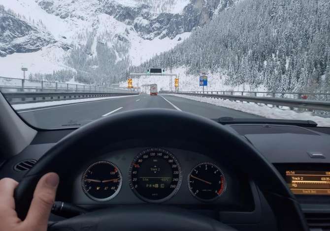 Makina ne shitje ne Tirane, Mercedes-Benz, 2007 Benzine,Kambio Automatik Pagesa 7,000  Euro.