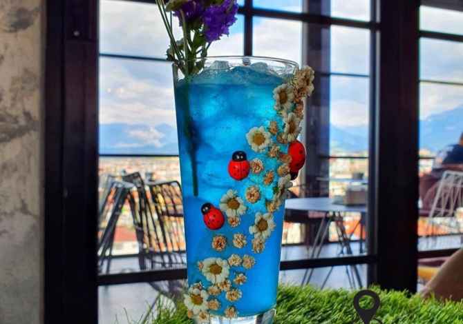 Njoftime Pune ne Tirane, Profesioni kamarier,ndihmese banakiere , , Pagesa Me Marreveshje.