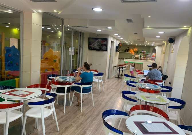 Njoftime Pune ne Tirane, Profesioni Banakier,kamariere,kamarier,sanitare,motorrist  , , Pagesa Me Marreveshje.