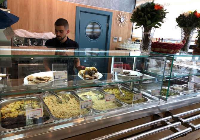 Njoftime Pune ne Tirane, Profesioni Punonjese per sherbim ne banak , , Pagesa Me Marreveshje.