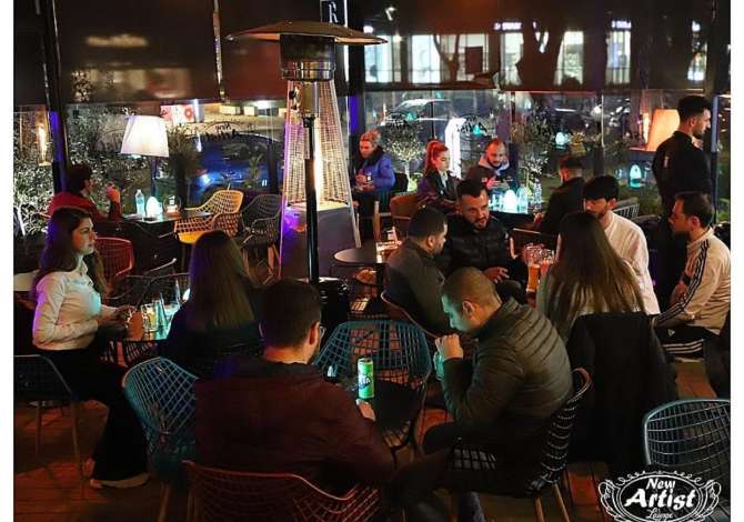 Njoftime Pune ne Tirane, Profesioni Kamariere, ndihmes banankier/e , , Pagesa Me Marreveshje.