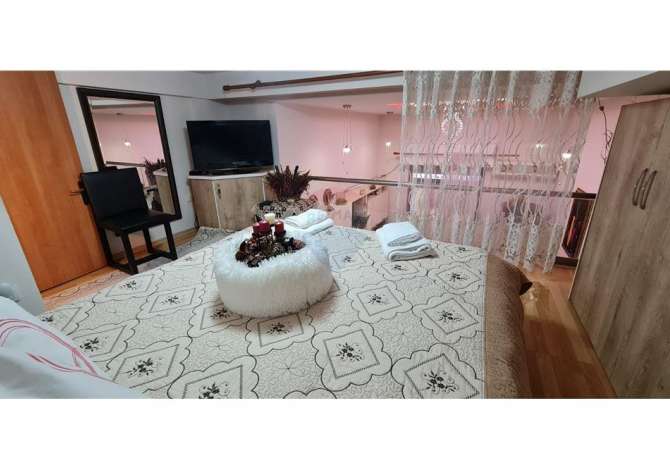 Shtepi me qera 2+1 ne Tirane - 650 Euro