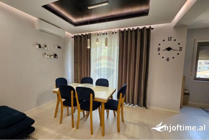 Shtepi me qera 2+1 ne Tirane - 600 Euro