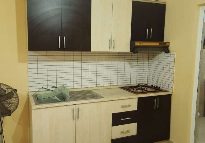 SHITET VILE 3 KATSHE TEK MALI I ROBIT