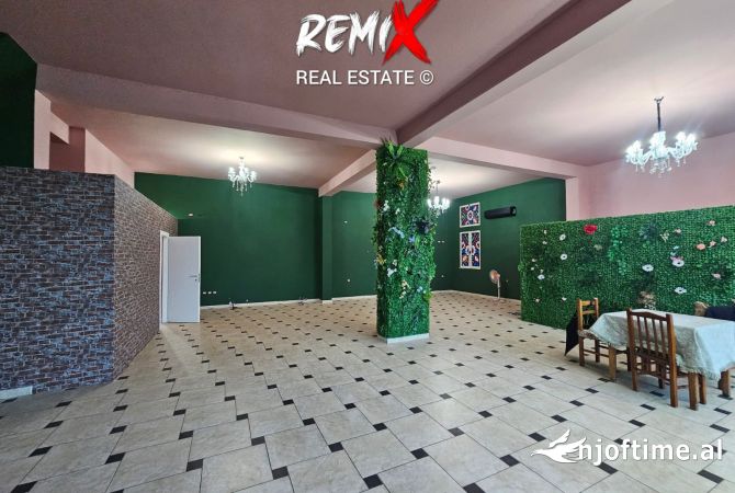 Ambient biznesi me qera 2+1 ne Durres - 600 Euro