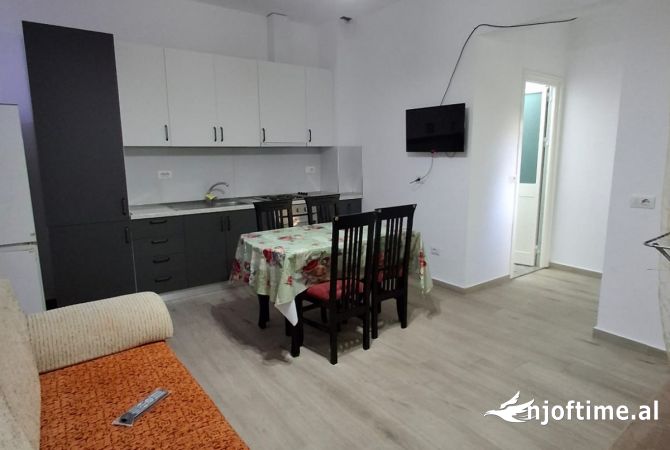 SHITET APARTAMENT 2+1+2 , 50 m LARG DETIT SHKEMBI I KAVAJES