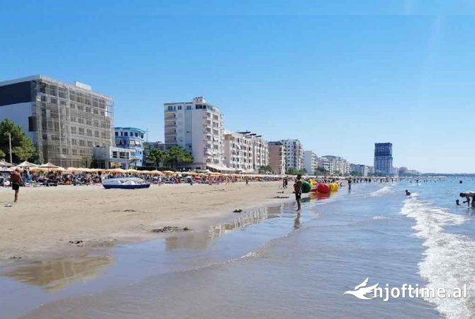 Truall ose Toke  ne Durres - 272,000 Euro