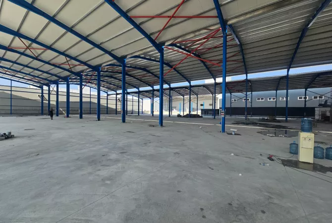 JEPEN ME QERA 2 KAPANONE NE AUTOSTRADEN TIRANE - DURRES 