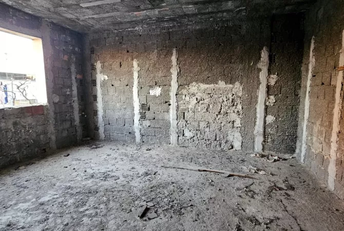 Shtepi ne shitje Shtepi Private ne Durres, 3+1, Mobilimi Bosh, pa mobiluar, Pagesa 93,000  Euro.